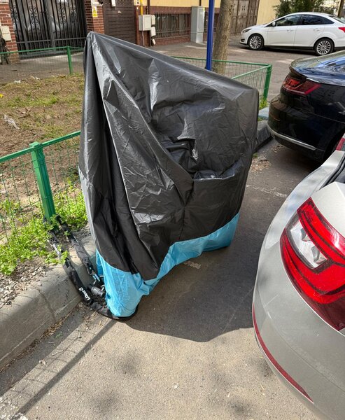 Vand Scuter Piaggio 1 active, electric, permis categoria B,